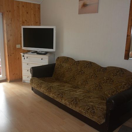 נידה Guesthouse "Nakvyne Pas Zveja" Purvynes Street מראה חיצוני תמונה