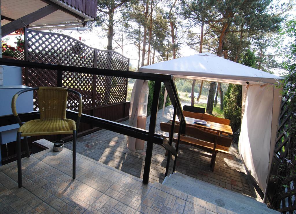נידה Guesthouse "Nakvyne Pas Zveja" Purvynes Street מראה חיצוני תמונה
