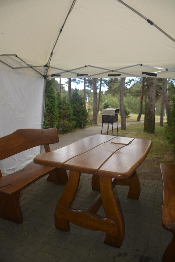 נידה Guesthouse "Nakvyne Pas Zveja" Purvynes Street מראה חיצוני תמונה