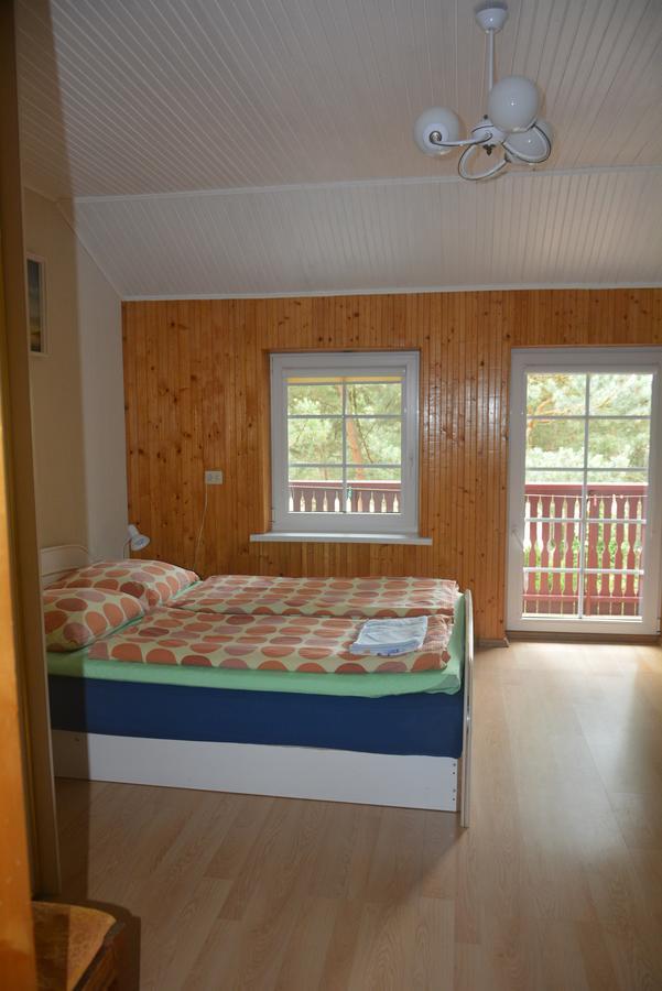 נידה Guesthouse "Nakvyne Pas Zveja" Purvynes Street מראה חיצוני תמונה